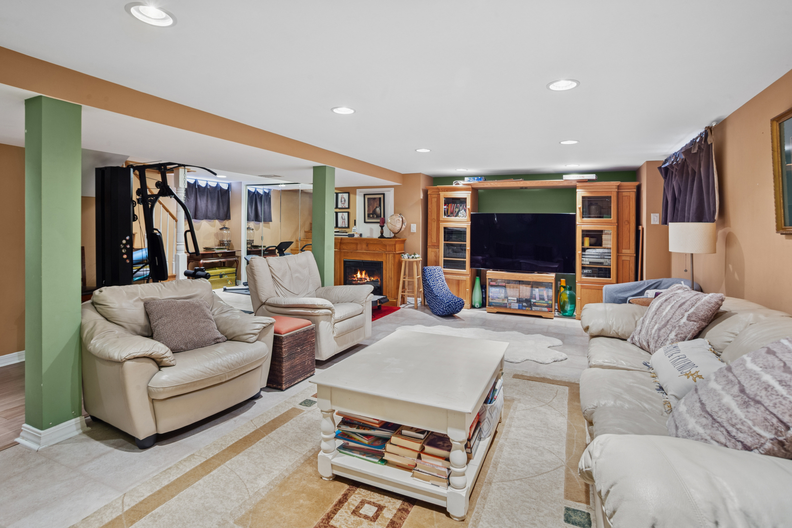 420 Radcliffe Avenue, Des Plaines, IL 60016