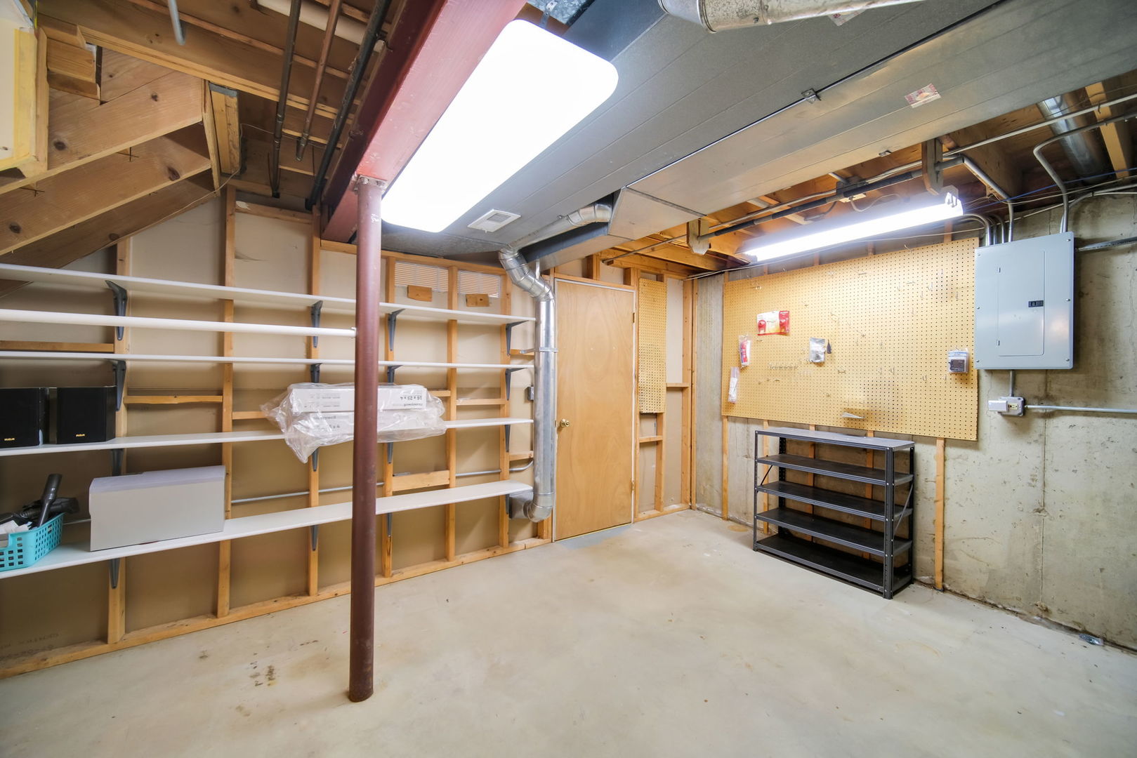 1641 Lois Ann Lane, Naperville, IL 60563