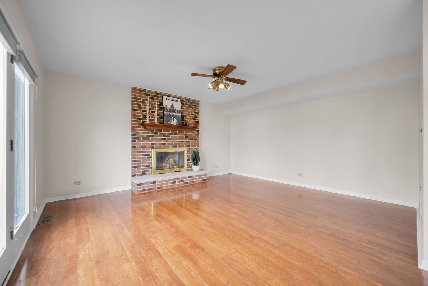 1641 Lois Ann Lane, Naperville, IL 60563