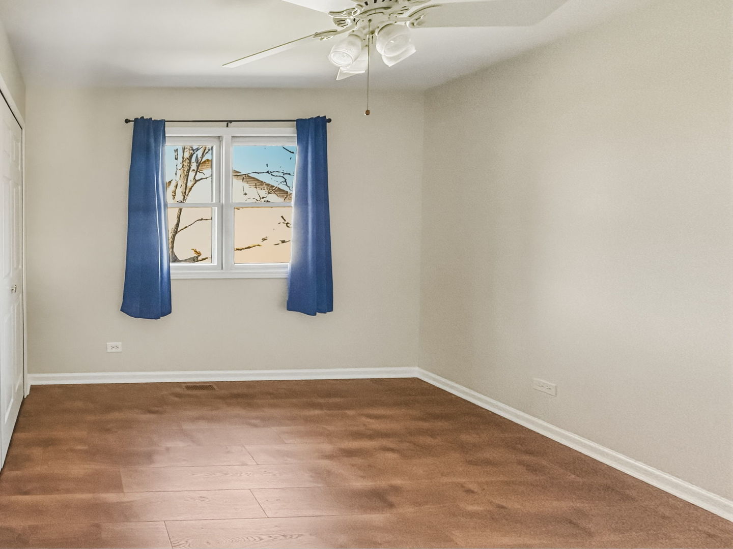 1641 Lois Ann Lane, Naperville, IL 60563