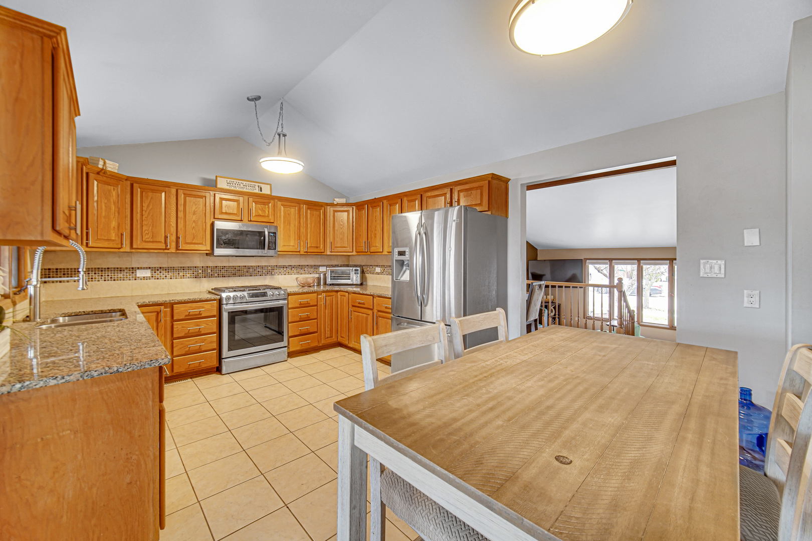 624 Driftwood Avenue, Romeoville, IL 60446