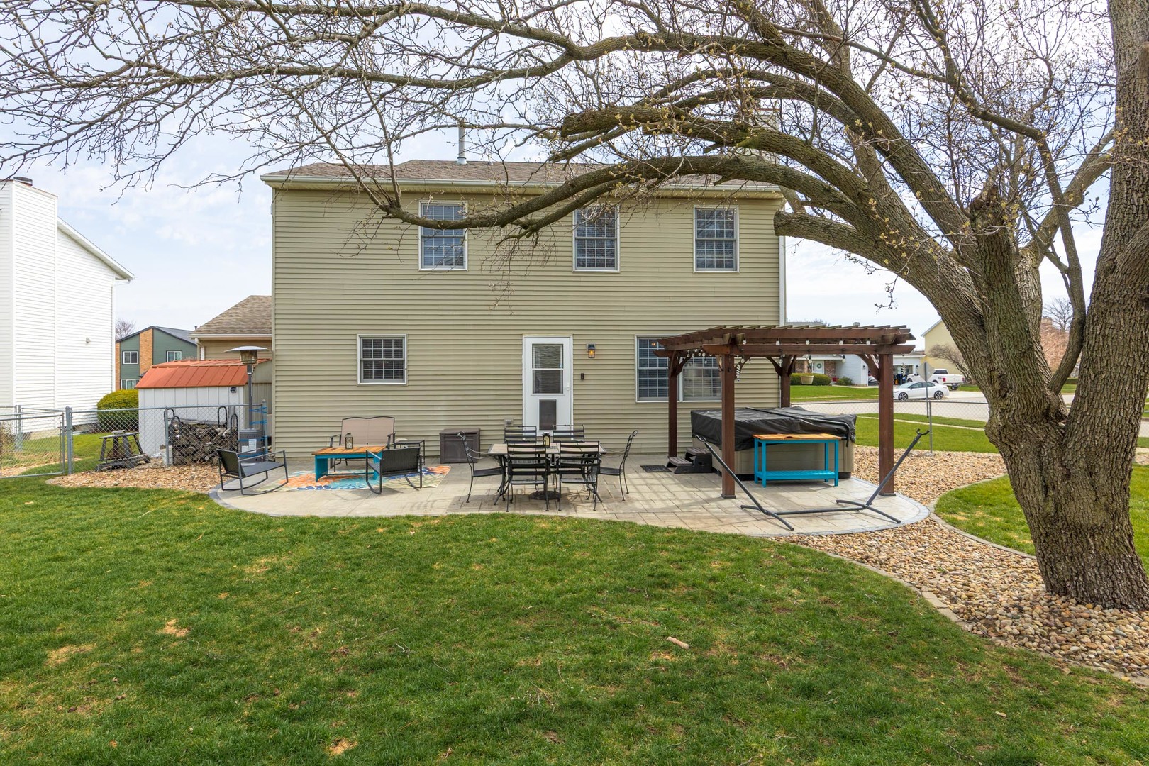 1418 Mill Creek Road, Bloomington, IL 61704