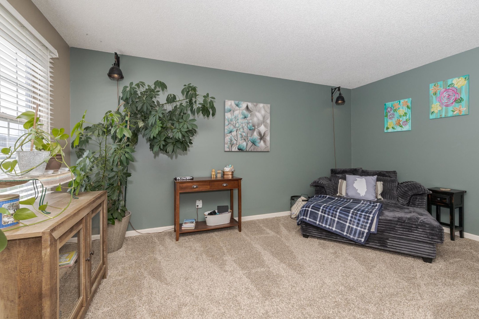 1418 Mill Creek Road, Bloomington, IL 61704