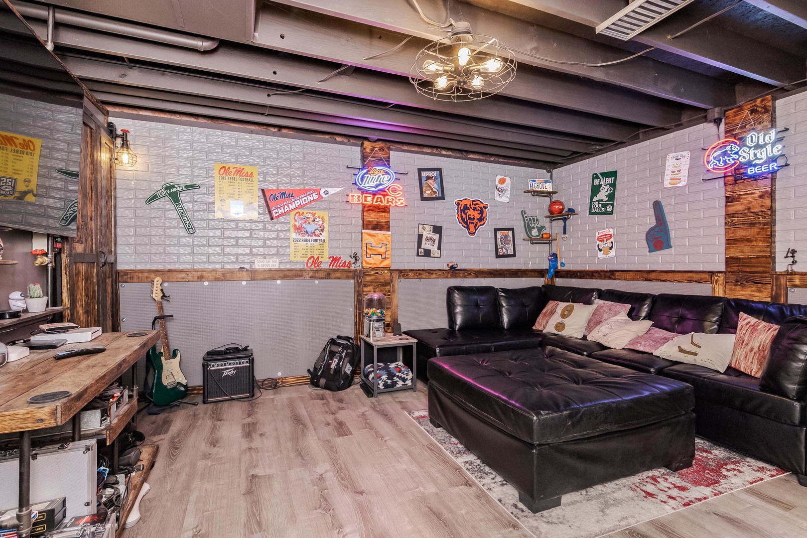 1418 Mill Creek Road, Bloomington, IL 61704