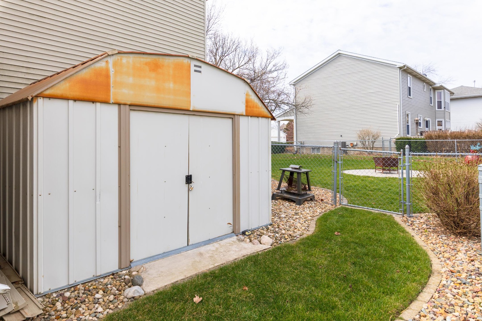 1418 Mill Creek Road, Bloomington, IL 61704