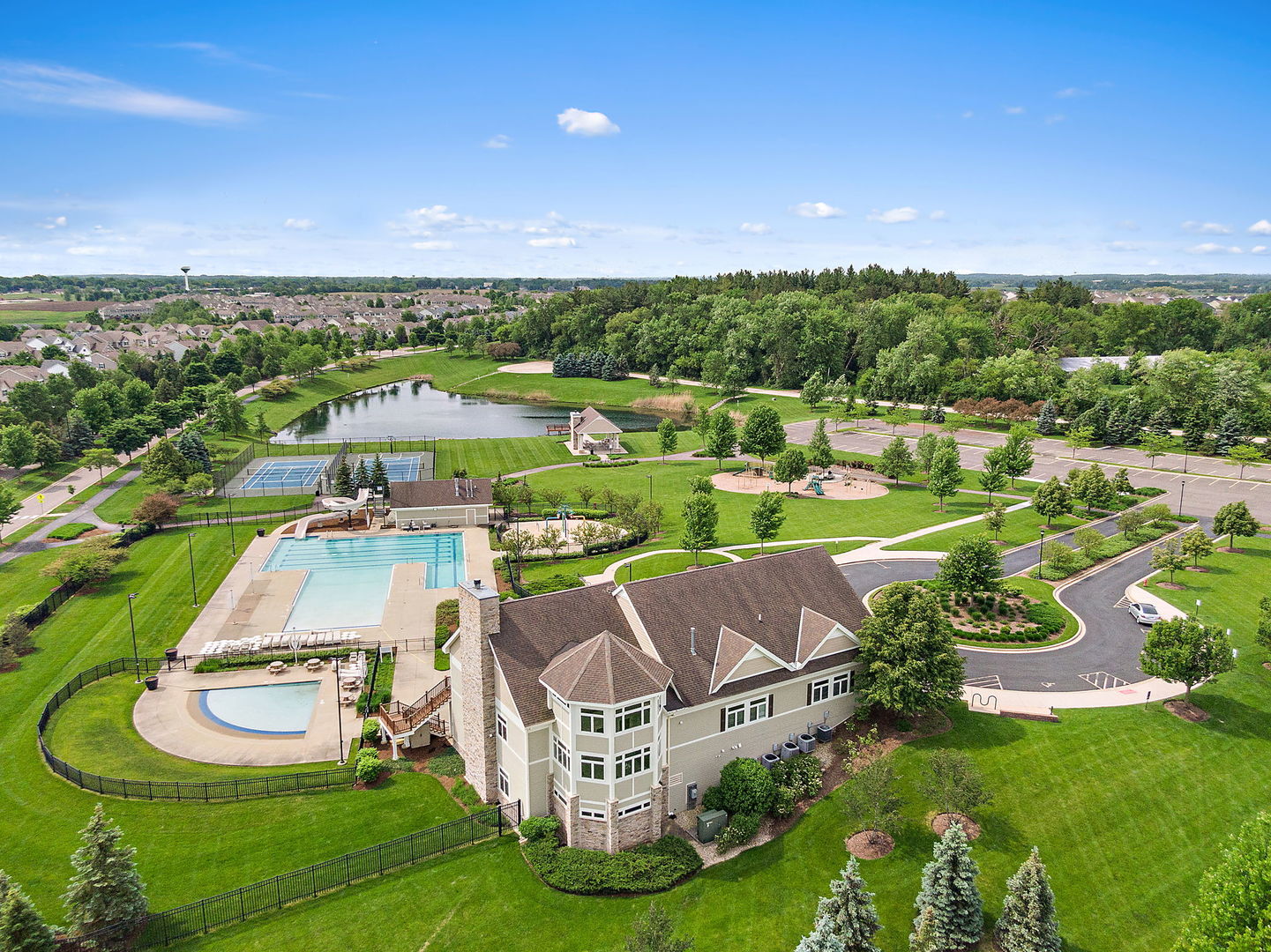 9612 Baumgartner Street, Huntley, IL 60142