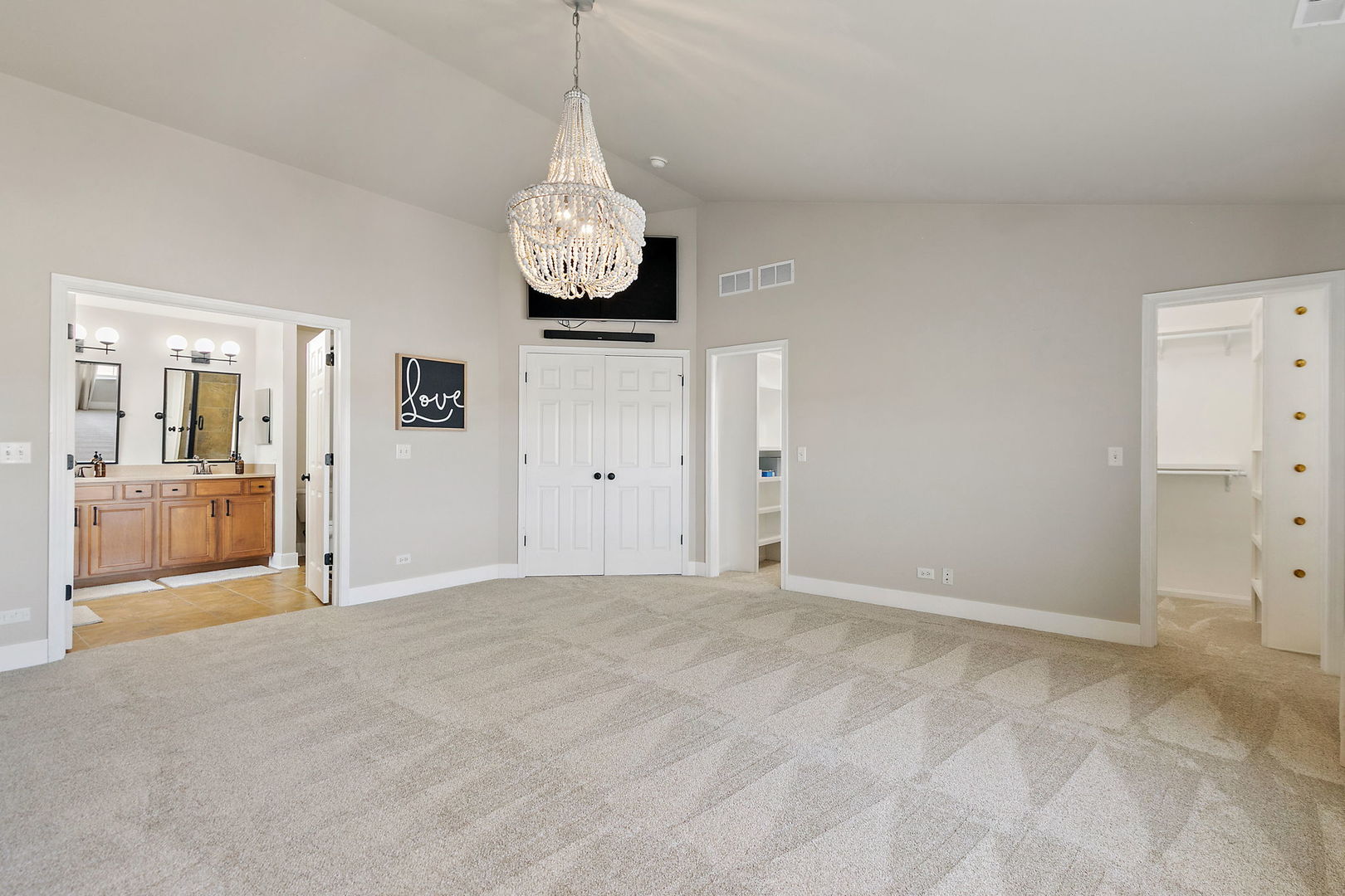 9612 Baumgartner Street, Huntley, IL 60142