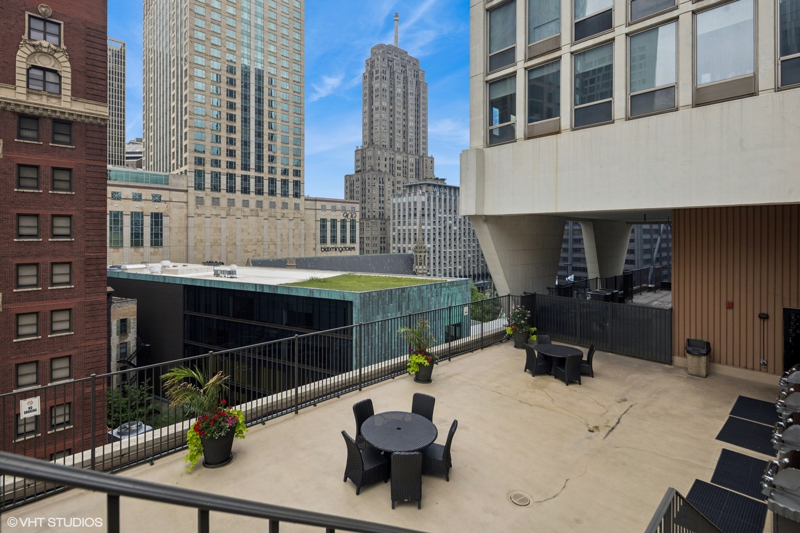 111 E Chestnut Street #21B, Chicago, IL 60611