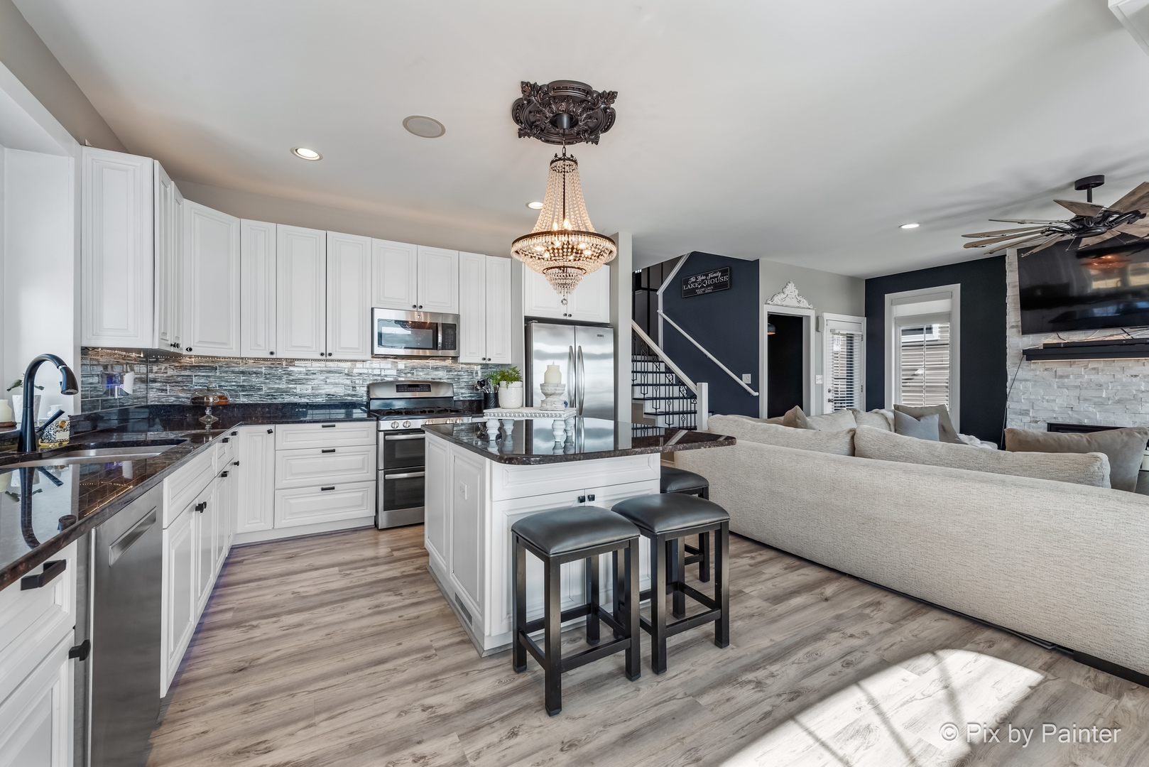 26089 W Calhoun Avenue, Antioch, IL 60002