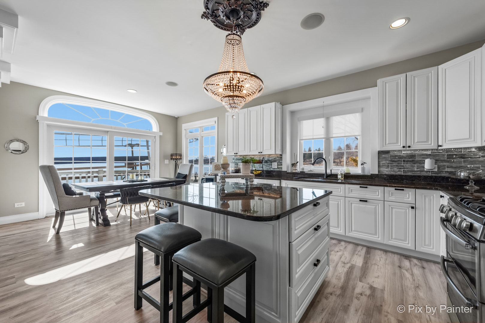 26089 W Calhoun Avenue, Antioch, IL 60002