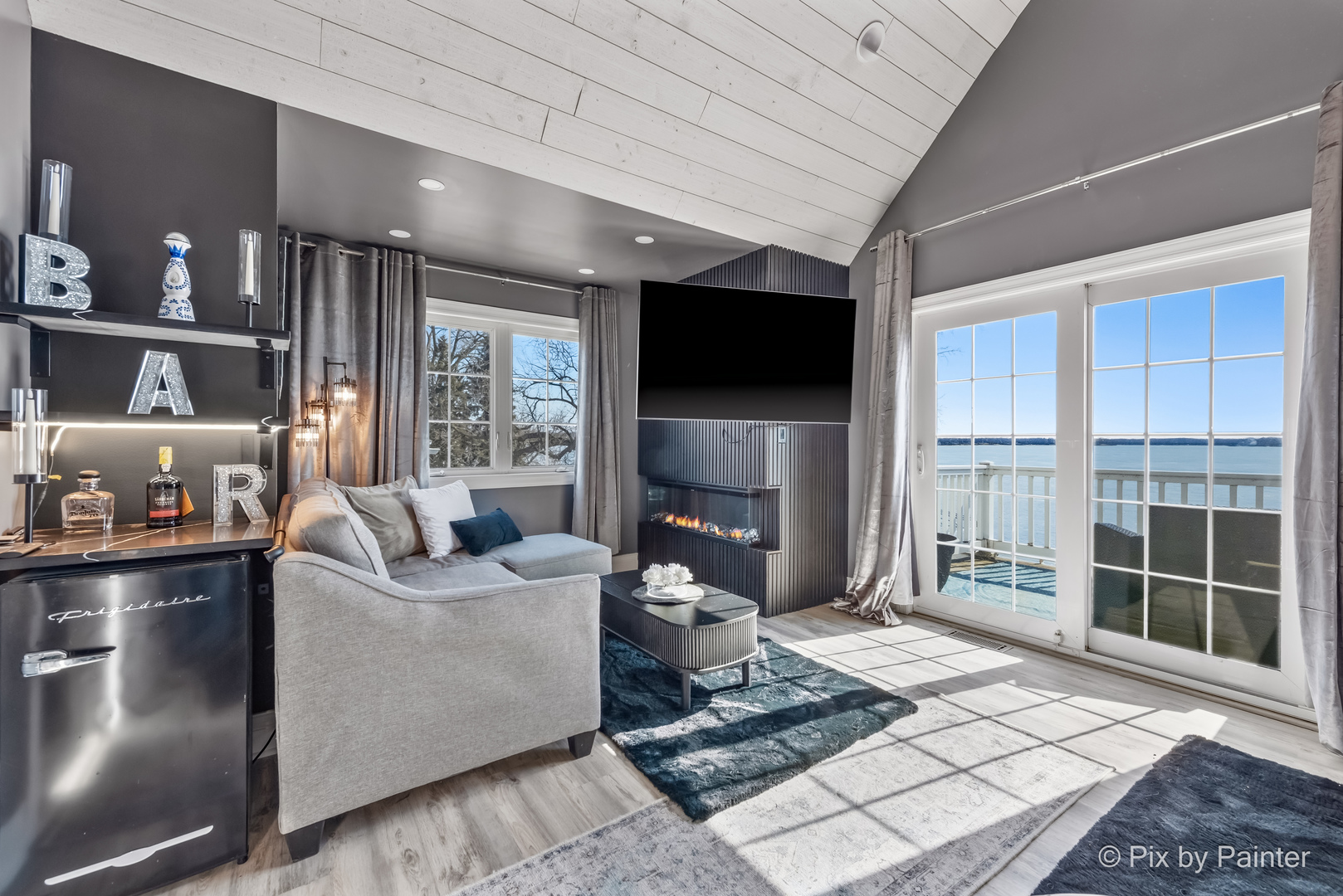 26089 W Calhoun Avenue, Antioch, IL 60002