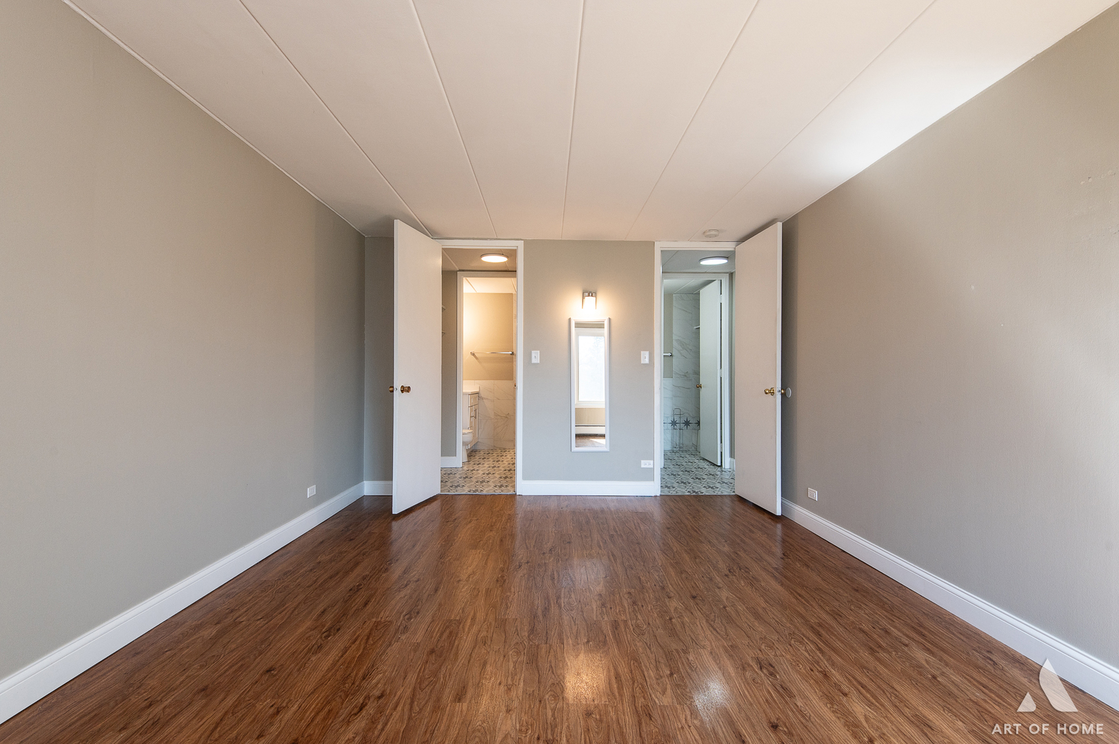 18 E Old Willow Road #205N, Prospect Heights, IL 60070