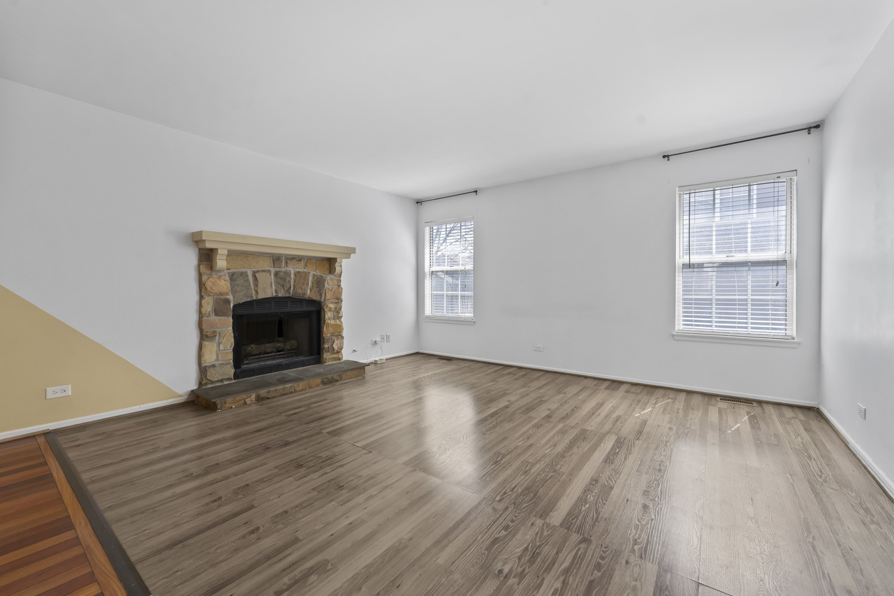 1797 Copperfield Lane, Crystal Lake, IL 60014