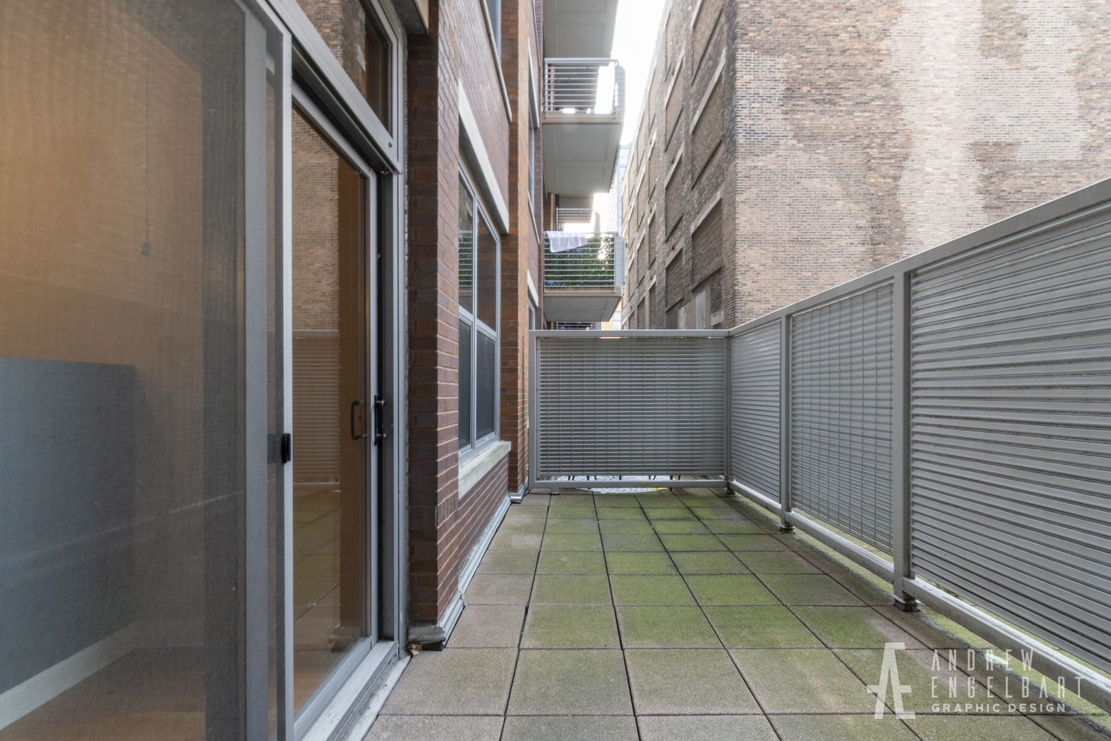 933 W Van Buren Street #321, Chicago, IL 60607