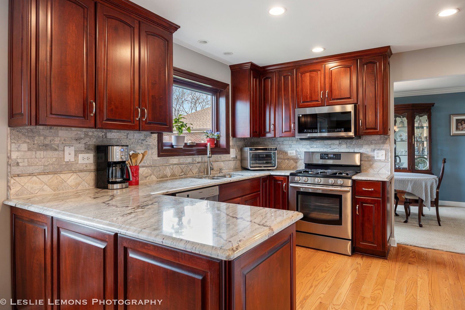 3432 Drover Lane, Darien, IL 60561