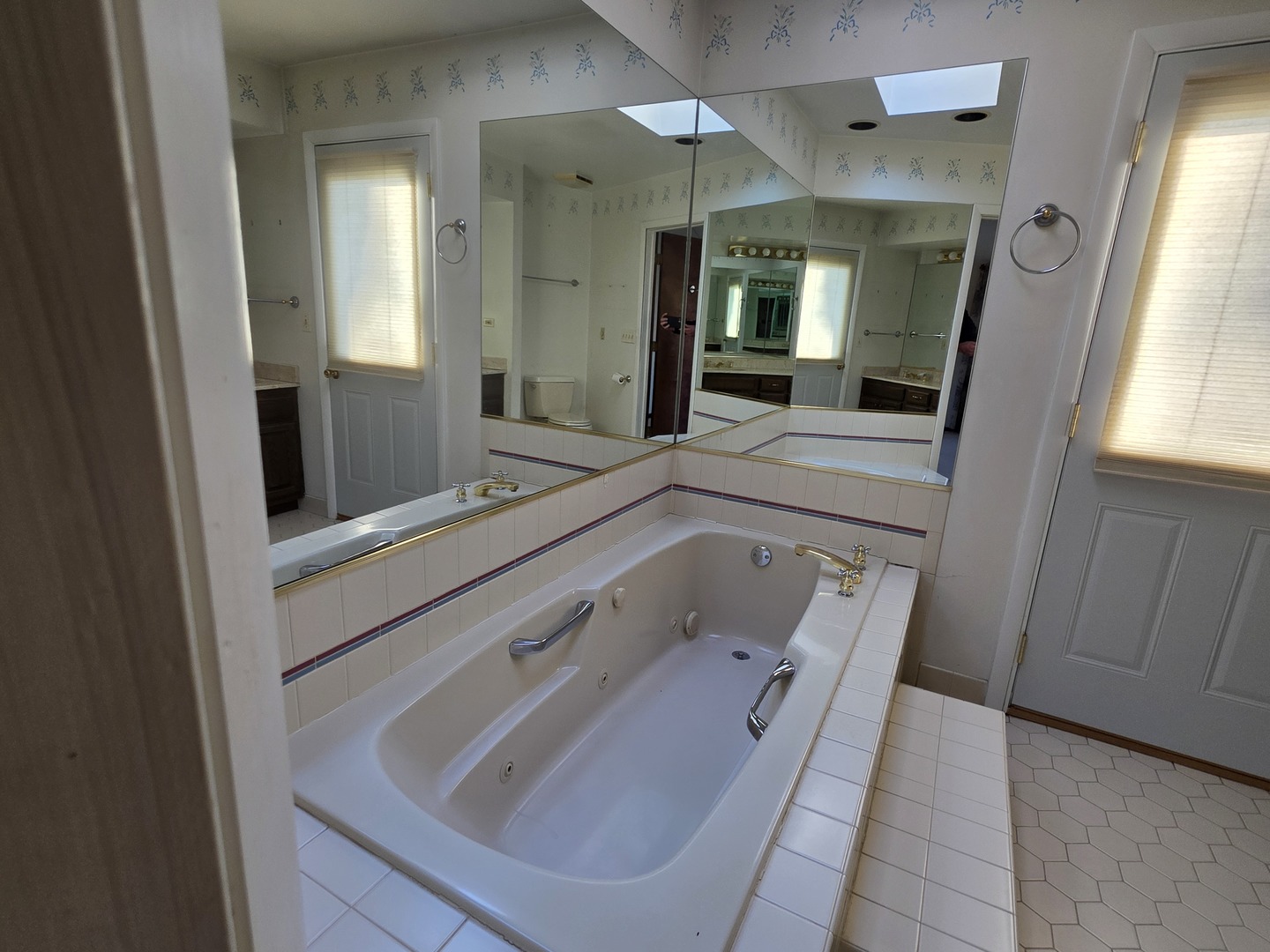 2503 George Street, Rolling Meadows, IL 60008