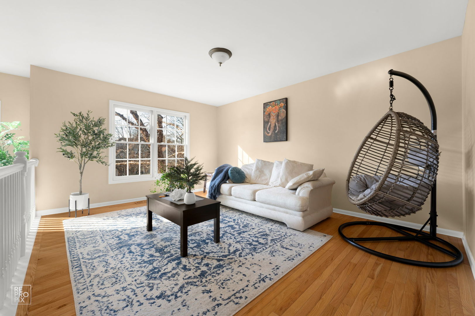 2220 Brookwood Drive, South Elgin, IL 60177