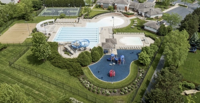 2220 Brookwood Drive, South Elgin, IL 60177