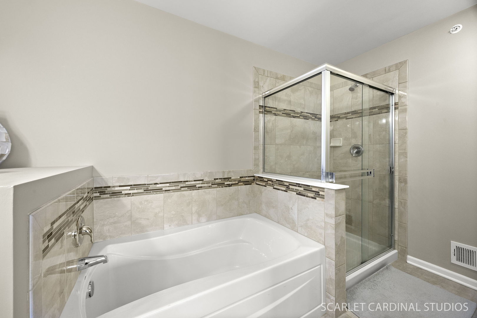 2996 Henley Lane, Naperville, IL 60540