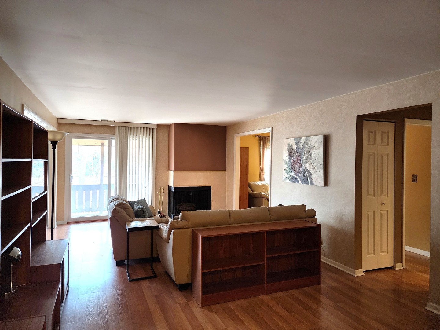 1S055 Spring Road #2D, Oakbrook Terrace, IL 60181