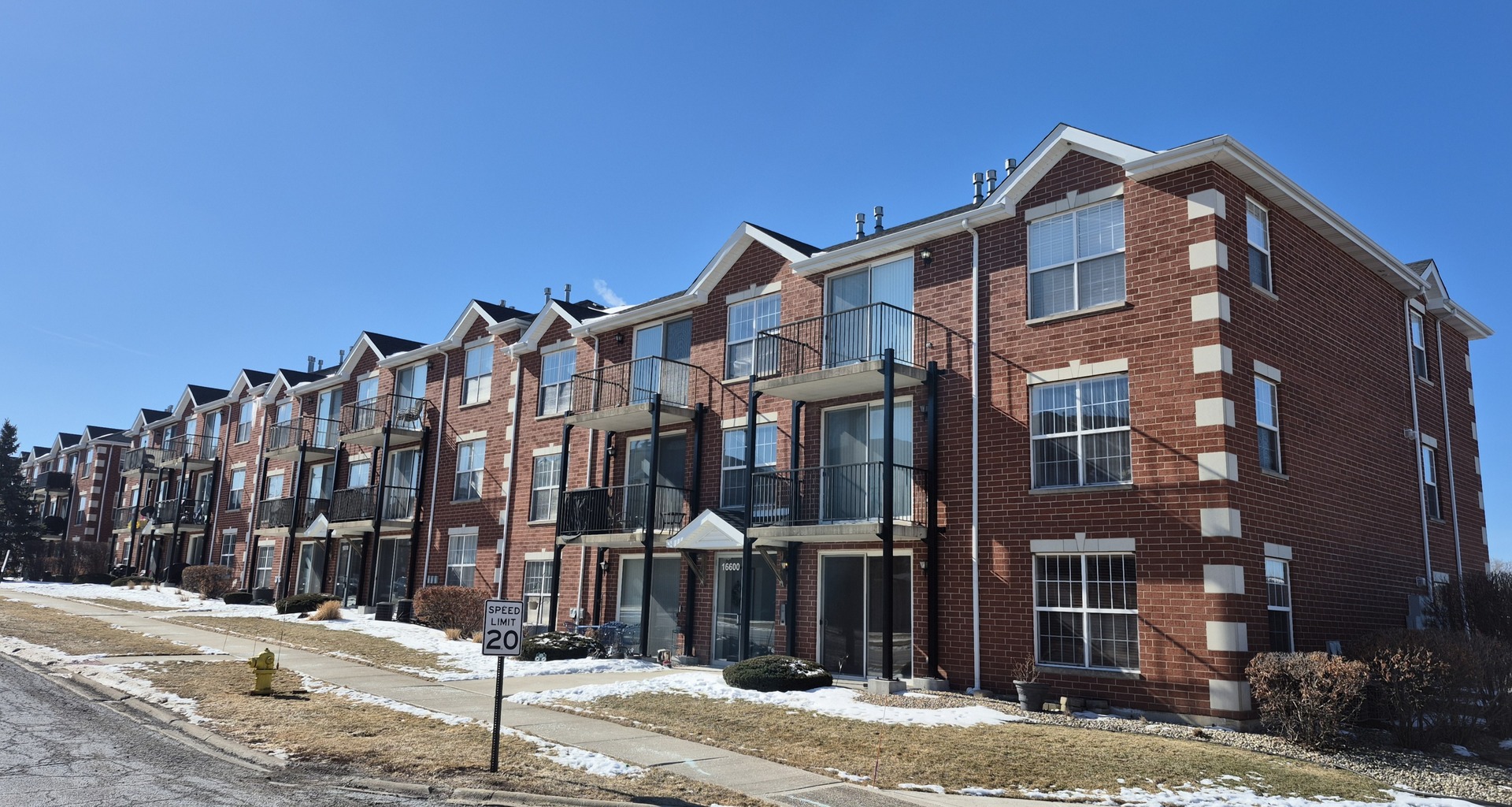 16610 Liberty Circle #1N, Orland Park, IL 60467