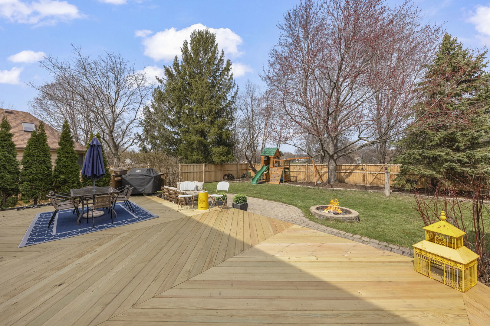 2429 Rio Grande Circle, Naperville, IL 60565