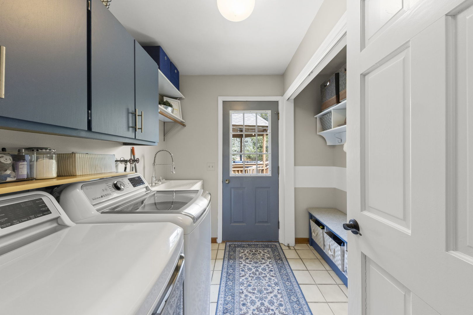 2429 Rio Grande Circle, Naperville, IL 60565