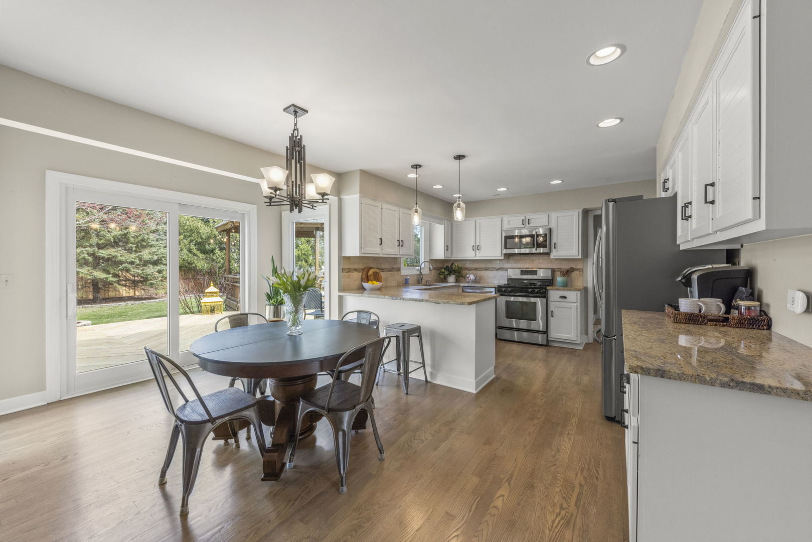 2429 Rio Grande Circle, Naperville, IL 60565