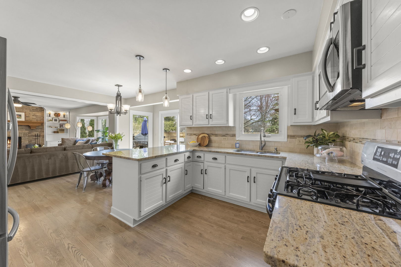 2429 Rio Grande Circle, Naperville, IL 60565