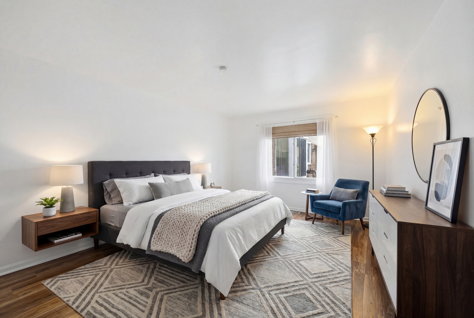 3008 Roberts Drive #1, Woodridge, IL 60517