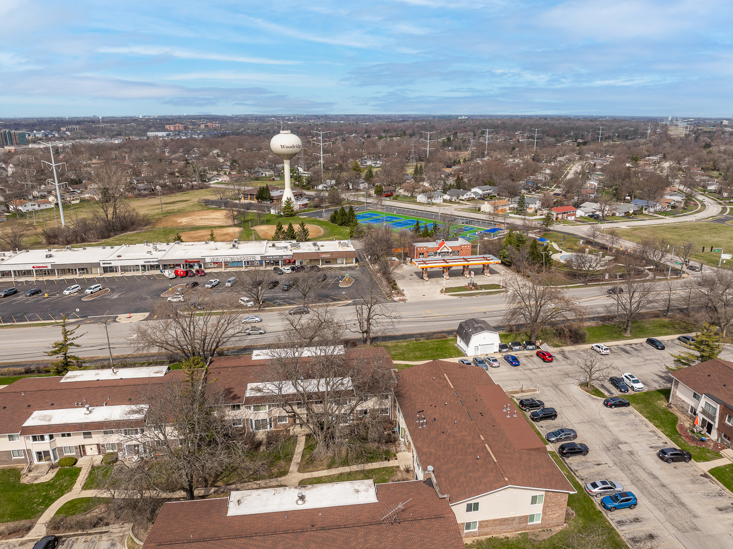 3008 Roberts Drive #1, Woodridge, IL 60517