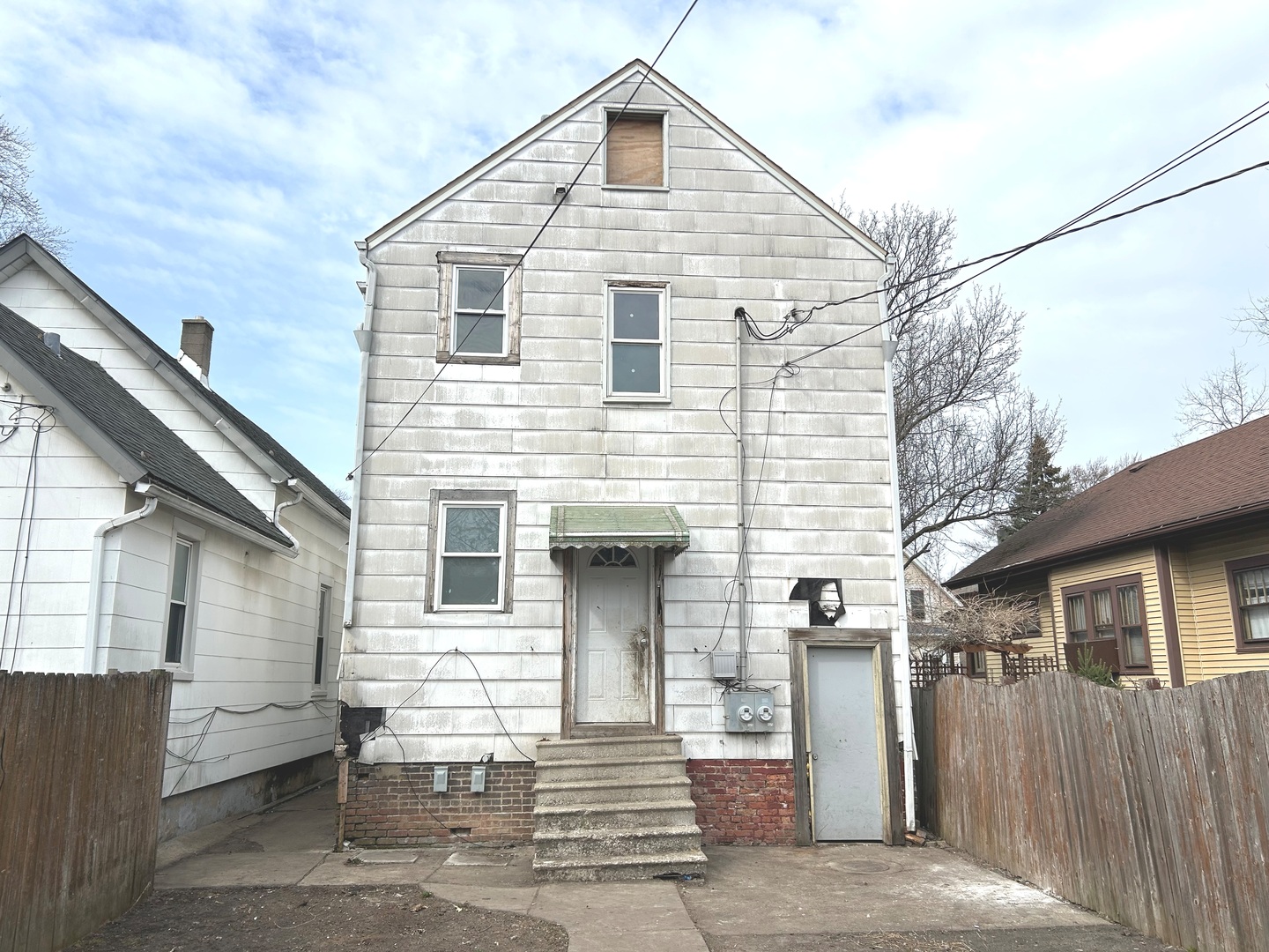 12557 Ann Street, Blue Island, IL 60406