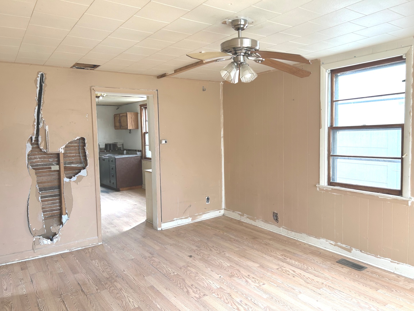 12557 Ann Street, Blue Island, IL 60406