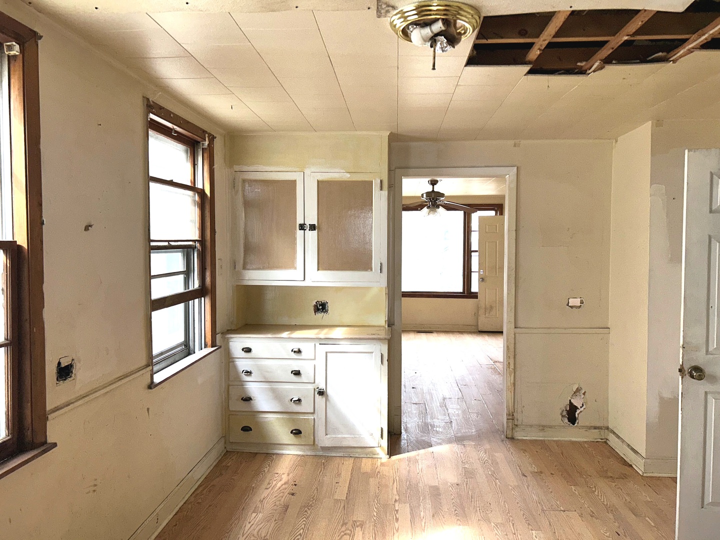 12557 Ann Street, Blue Island, IL 60406