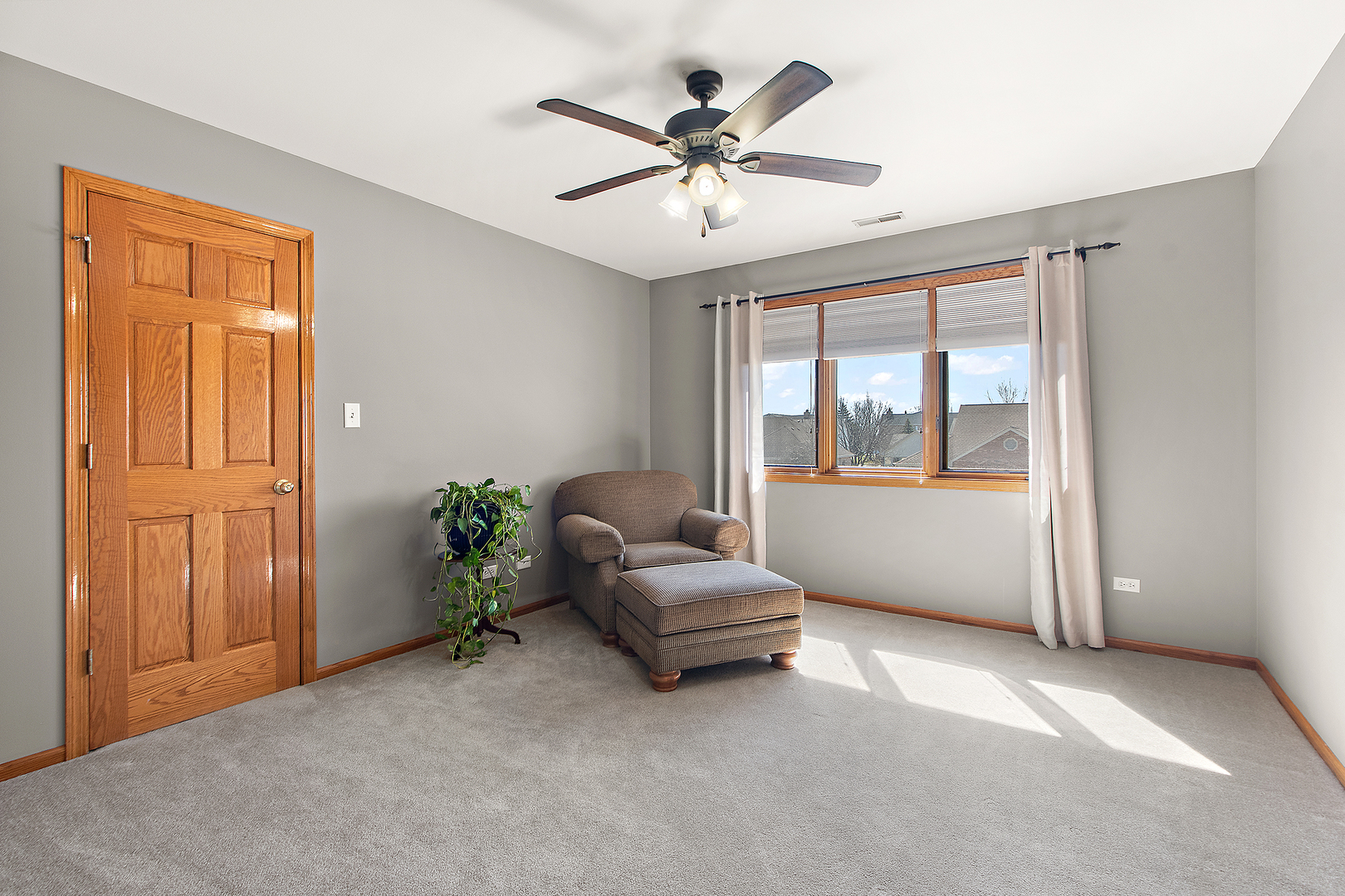 7816 Marquette Drive, Tinley Park, IL 60477