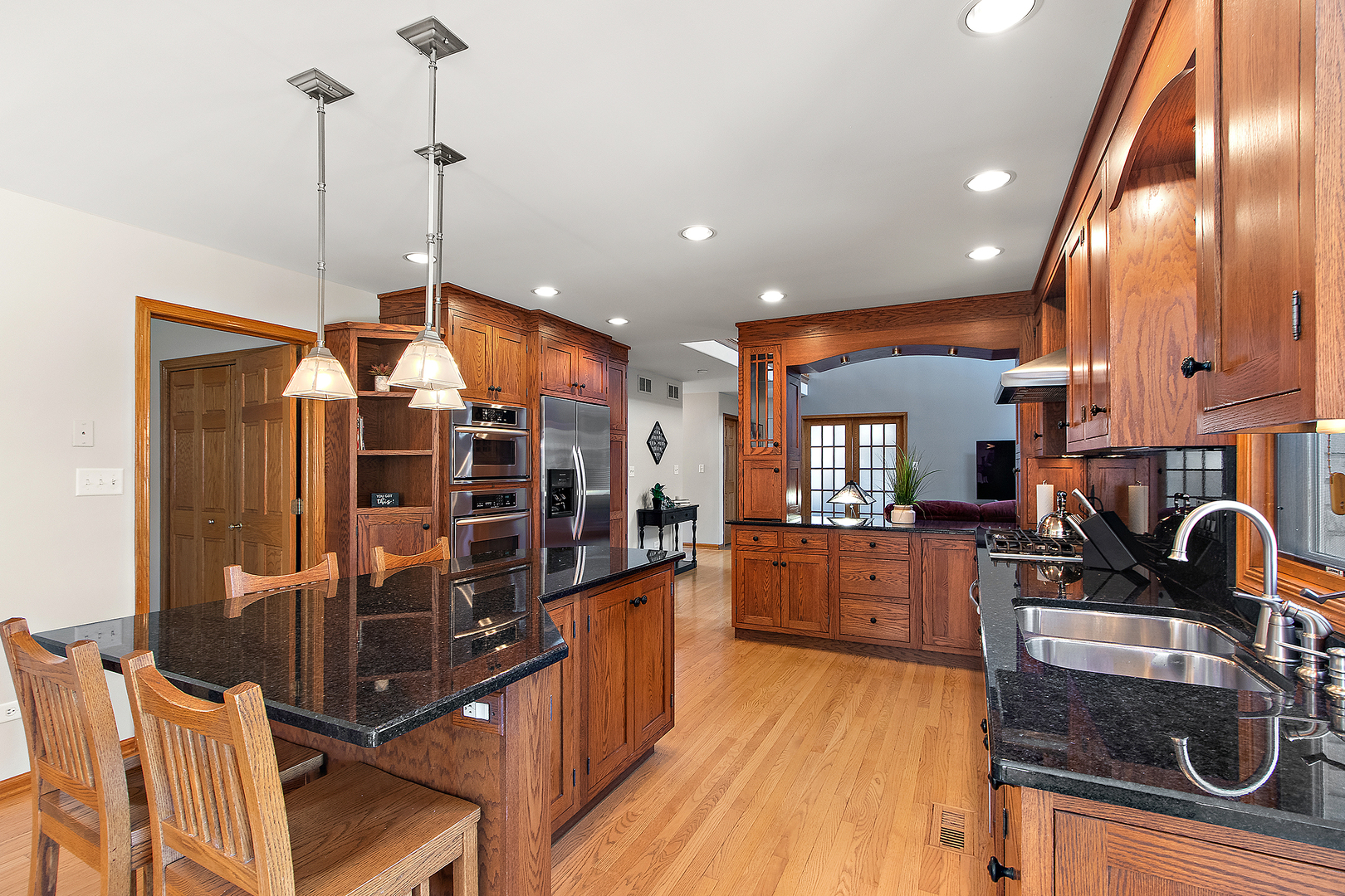 7816 Marquette Drive, Tinley Park, IL 60477