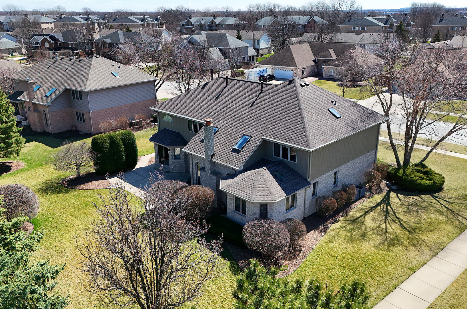 7816 Marquette Drive, Tinley Park, IL 60477