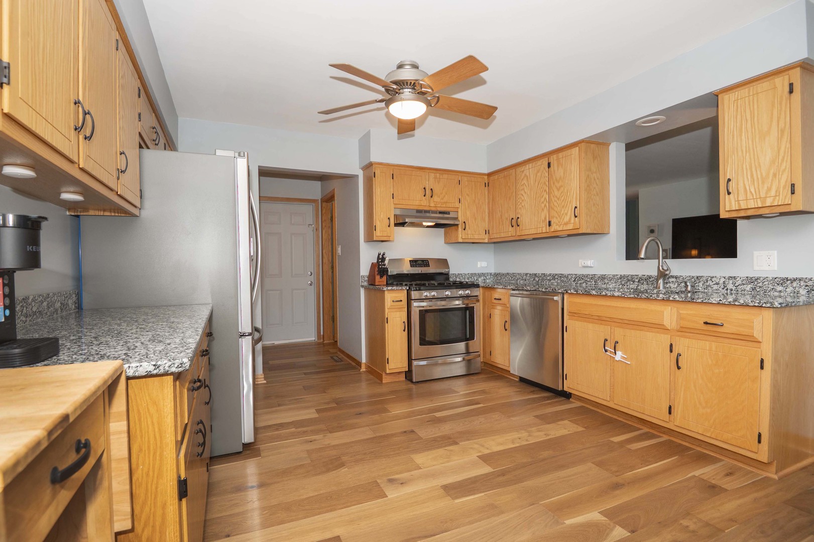 9422 Quail Trail, Tinley Park, IL 60487