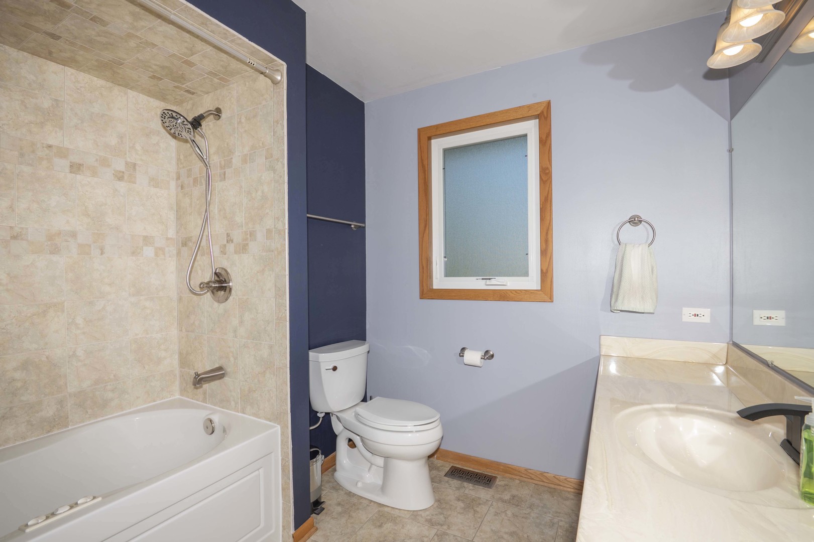 9422 Quail Trail, Tinley Park, IL 60487