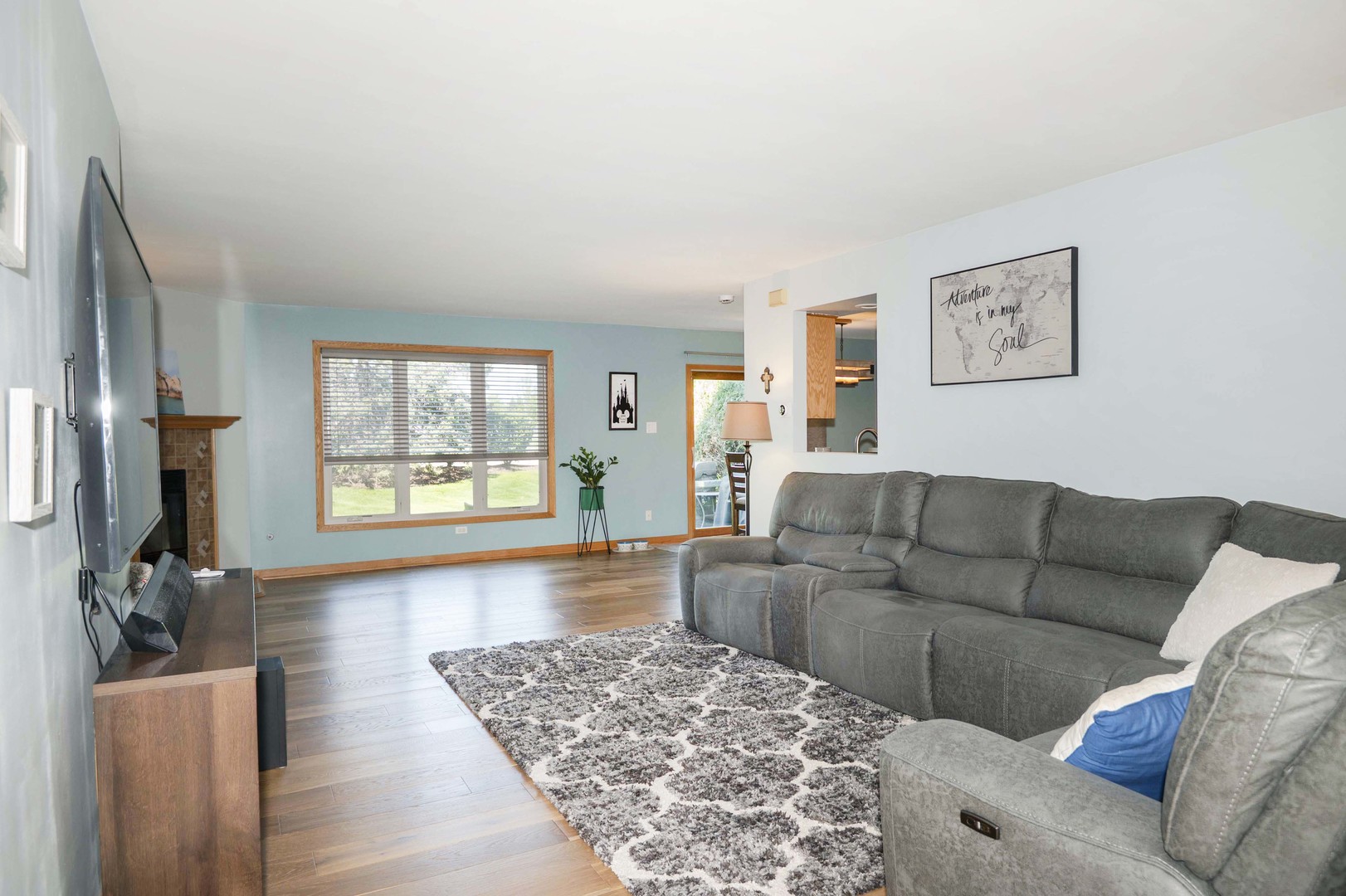 9422 Quail Trail, Tinley Park, IL 60487