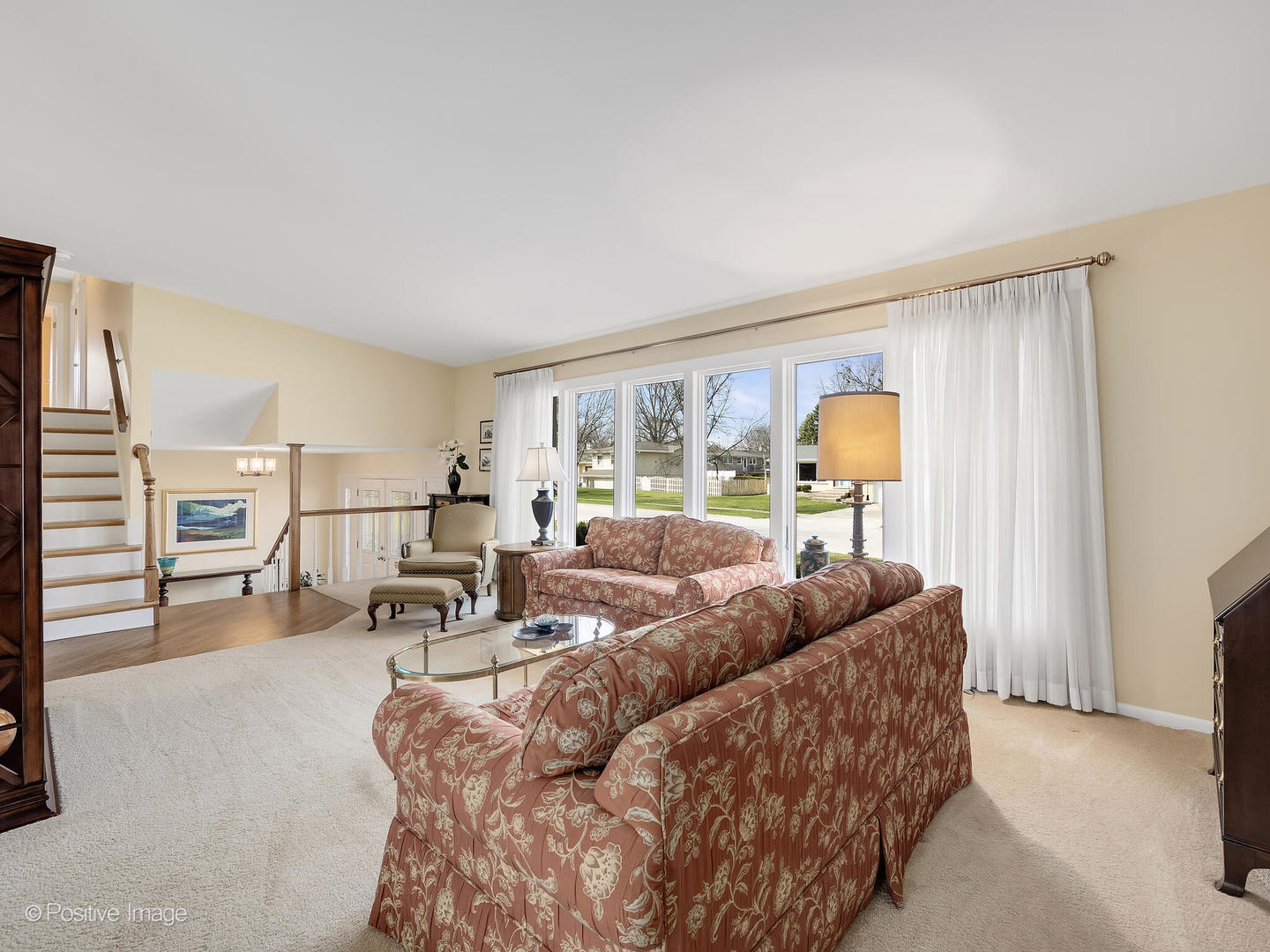 703 E Redwood Lane, Arlington Heights, IL 60004