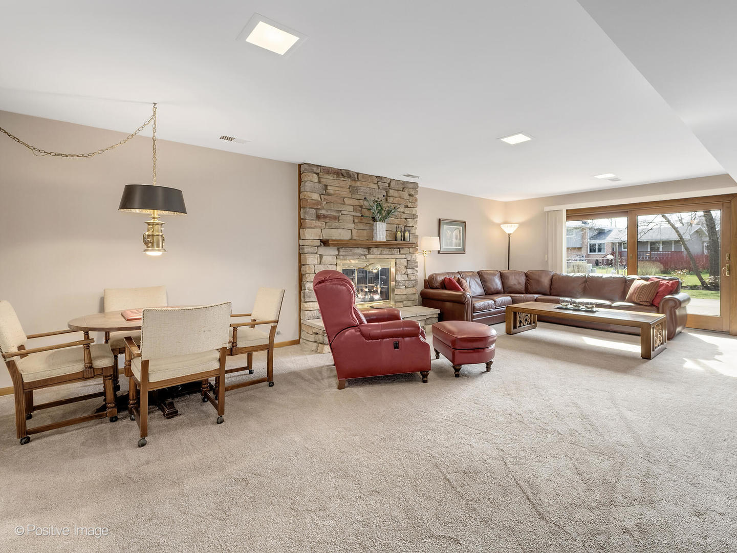 703 E Redwood Lane, Arlington Heights, IL 60004