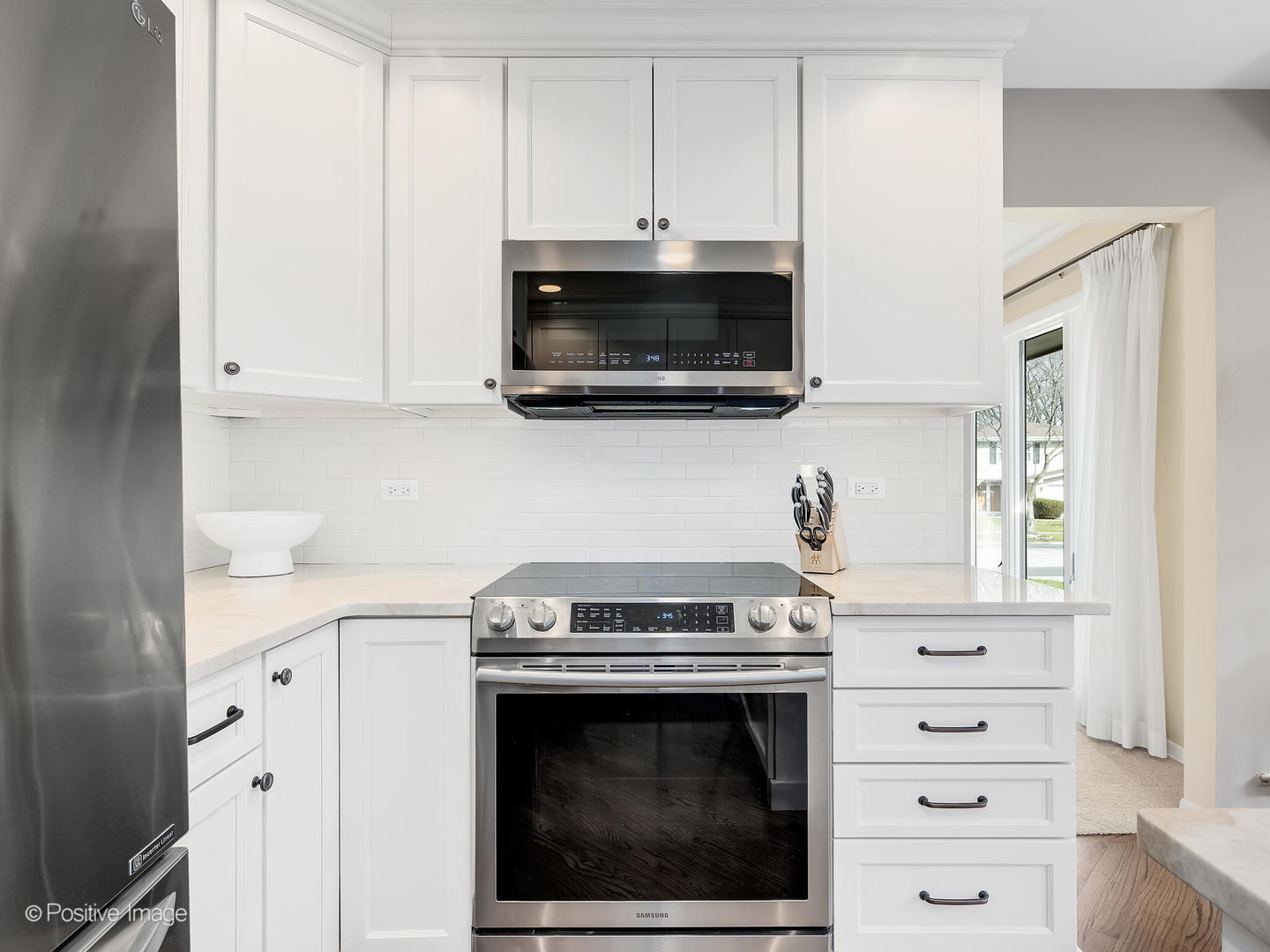 703 E Redwood Lane, Arlington Heights, IL 60004