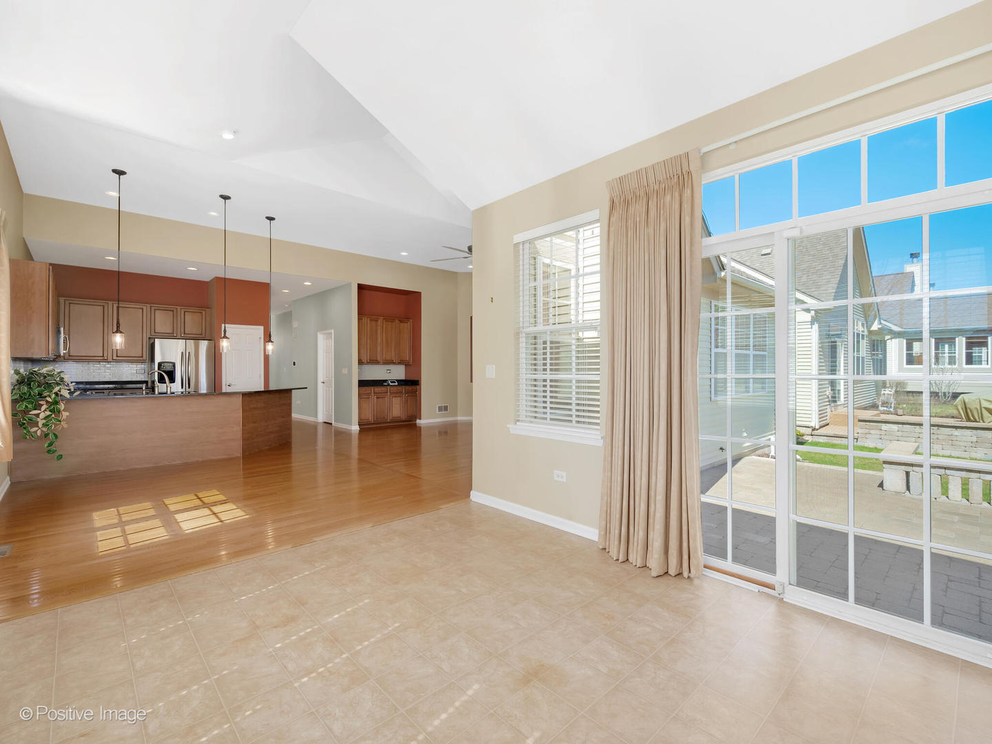 1780 Briarheath Drive, Aurora, IL 60505