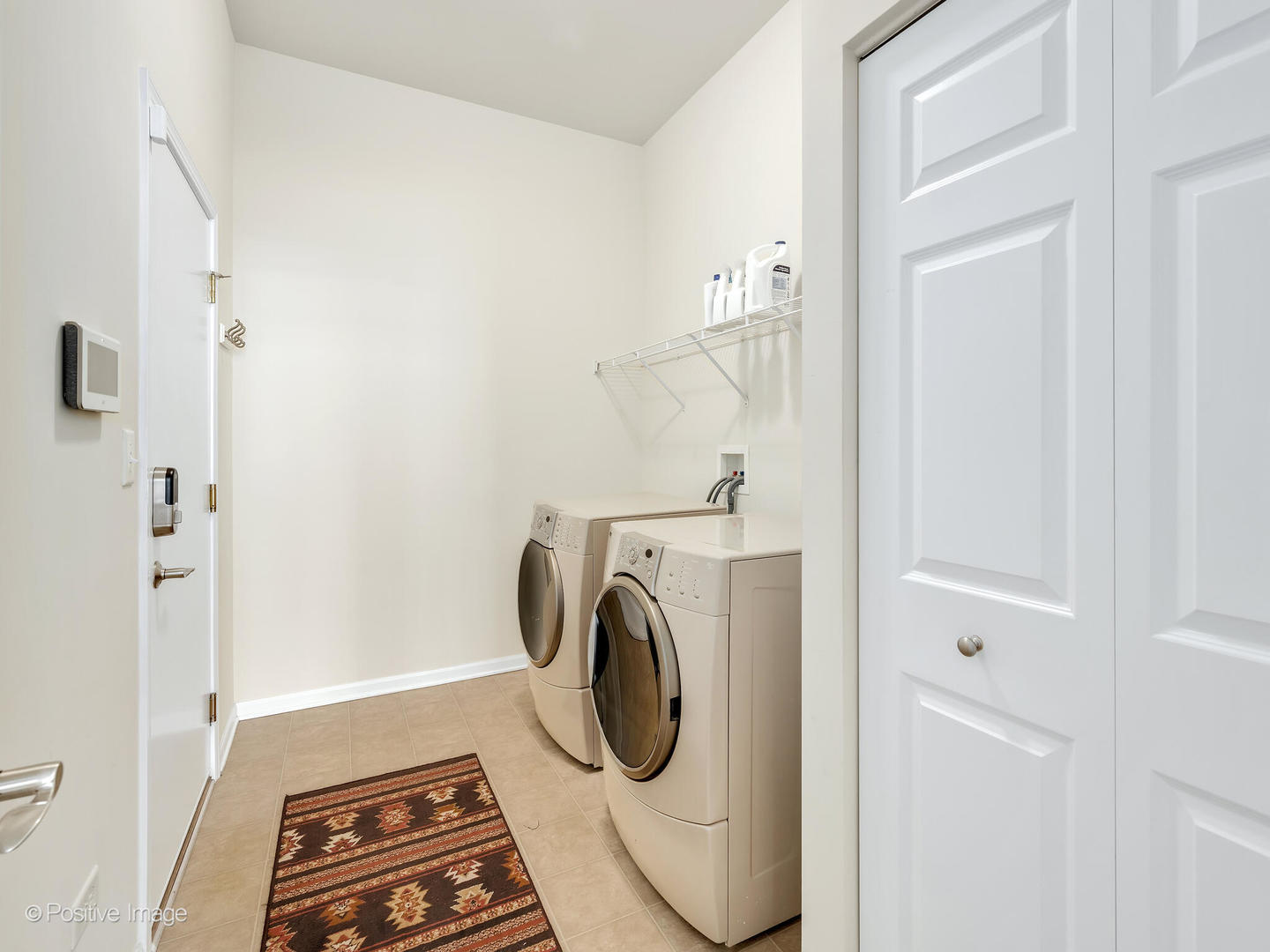 1780 Briarheath Drive, Aurora, IL 60505