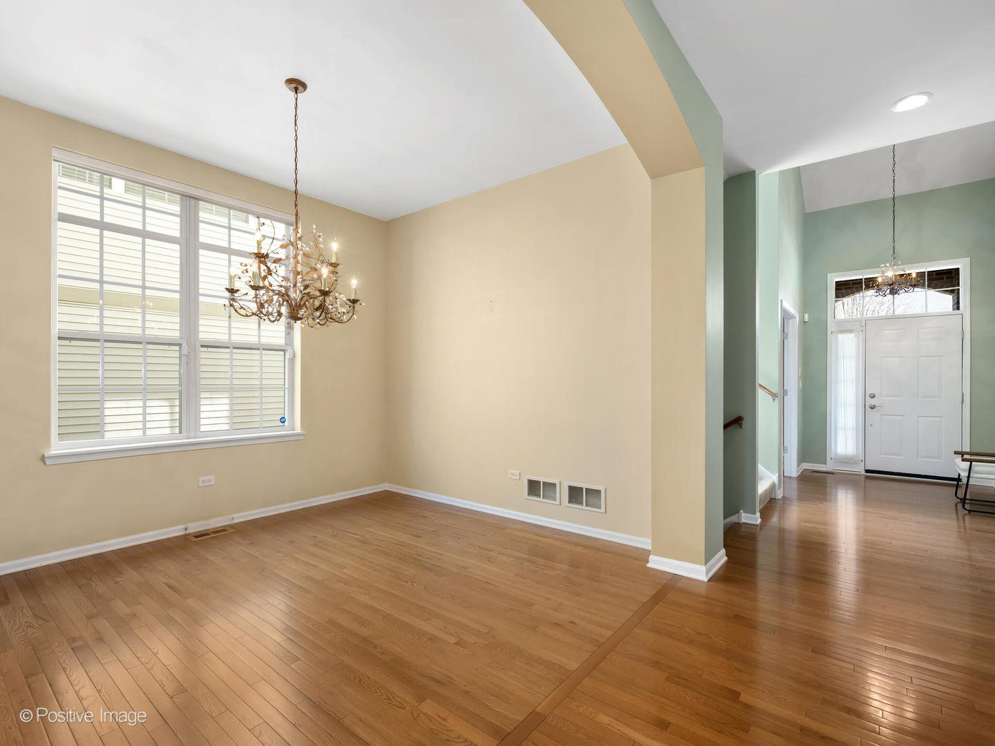 1780 Briarheath Drive, Aurora, IL 60505