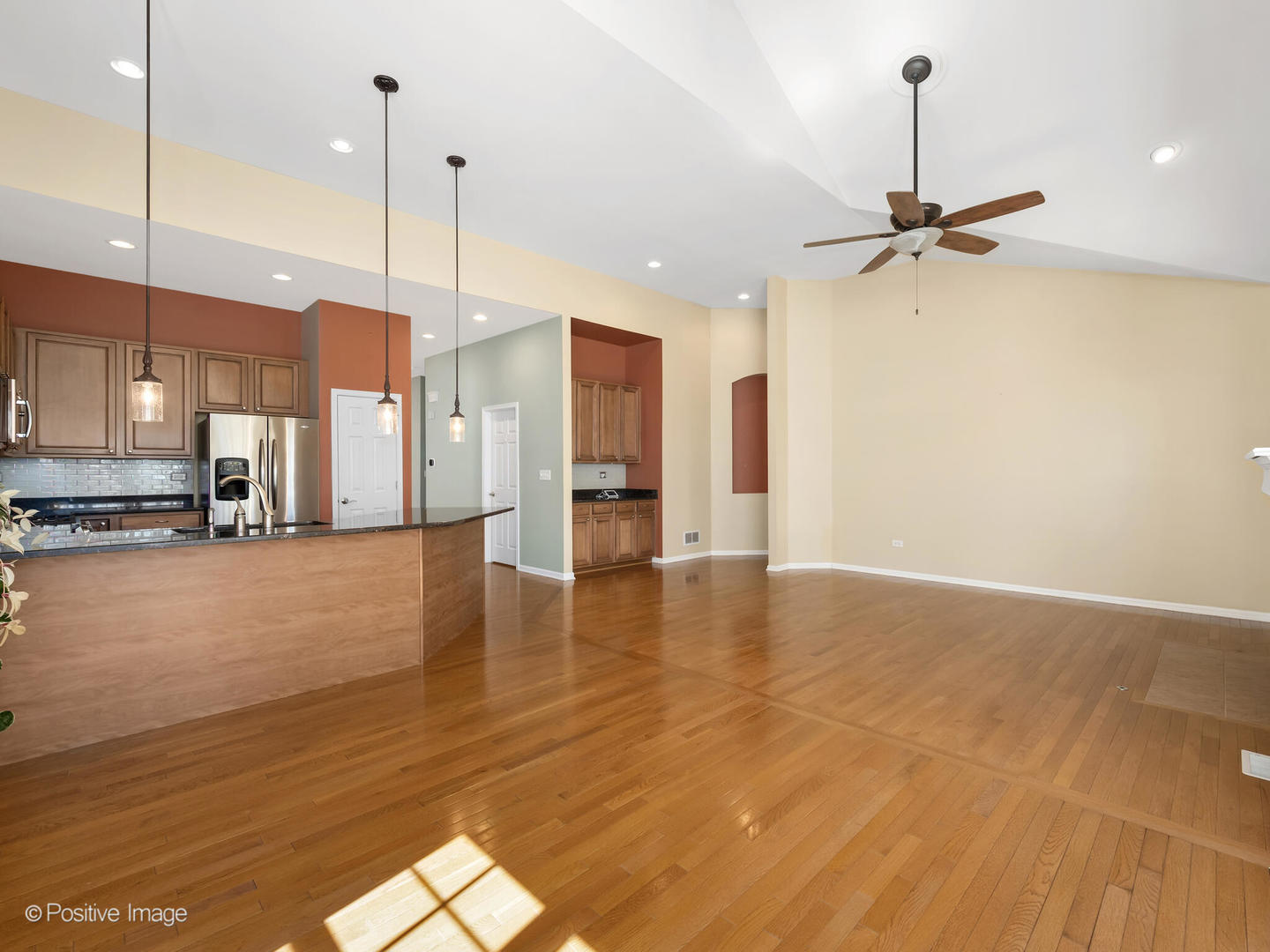 1780 Briarheath Drive, Aurora, IL 60505