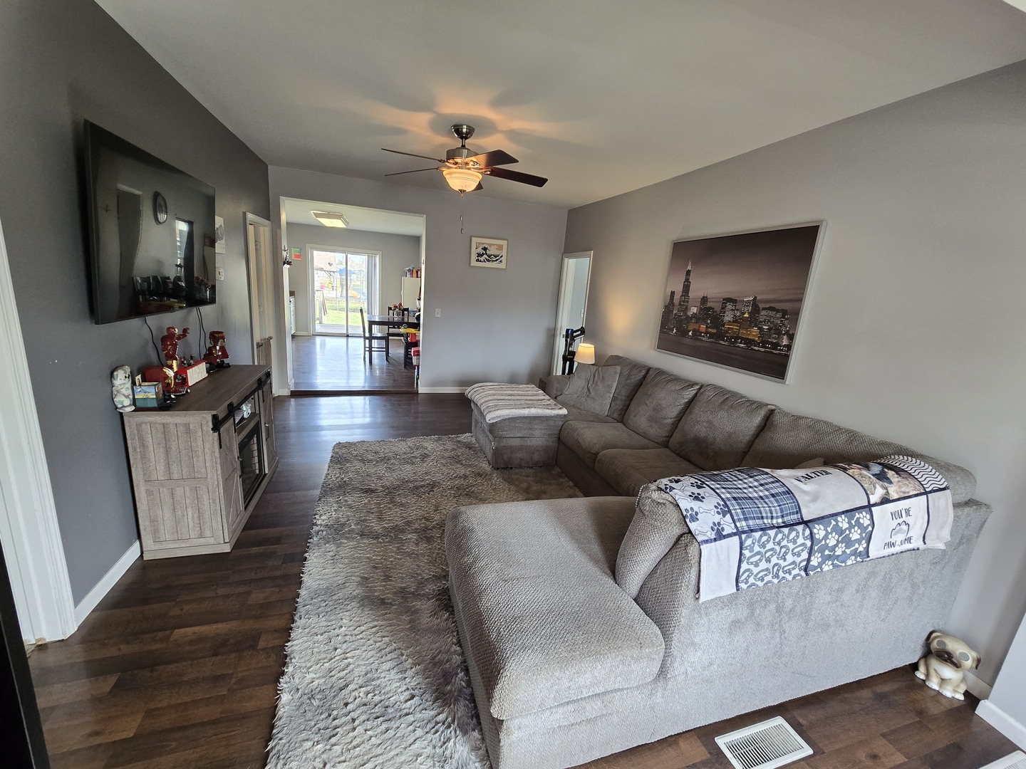 170 W Maple Street, Coal City, IL 60416