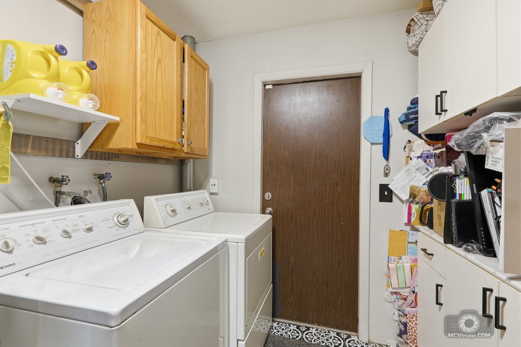 113 Lexington Drive, Bolingbrook, IL 60440