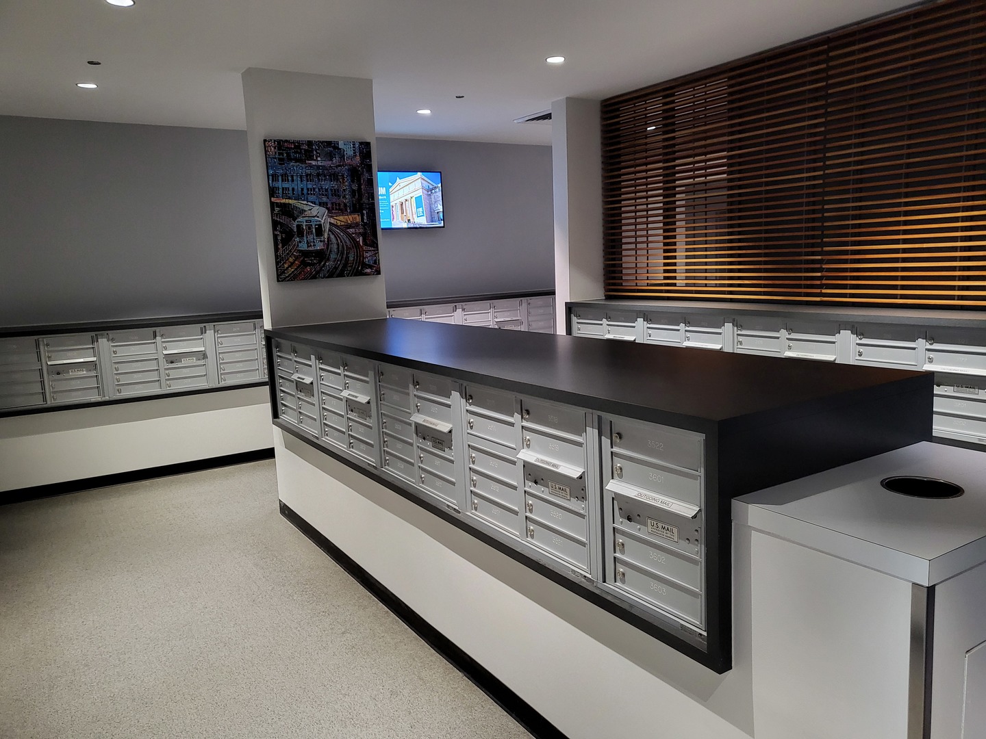 235 W Van Buren Street #2908, Chicago, IL 60607